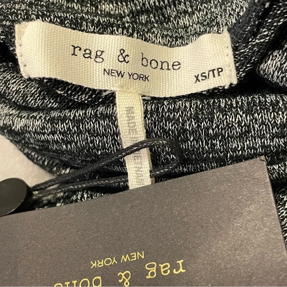 RAG & BONE Landon T-Neck in Black Heather - Picture 4 of 6